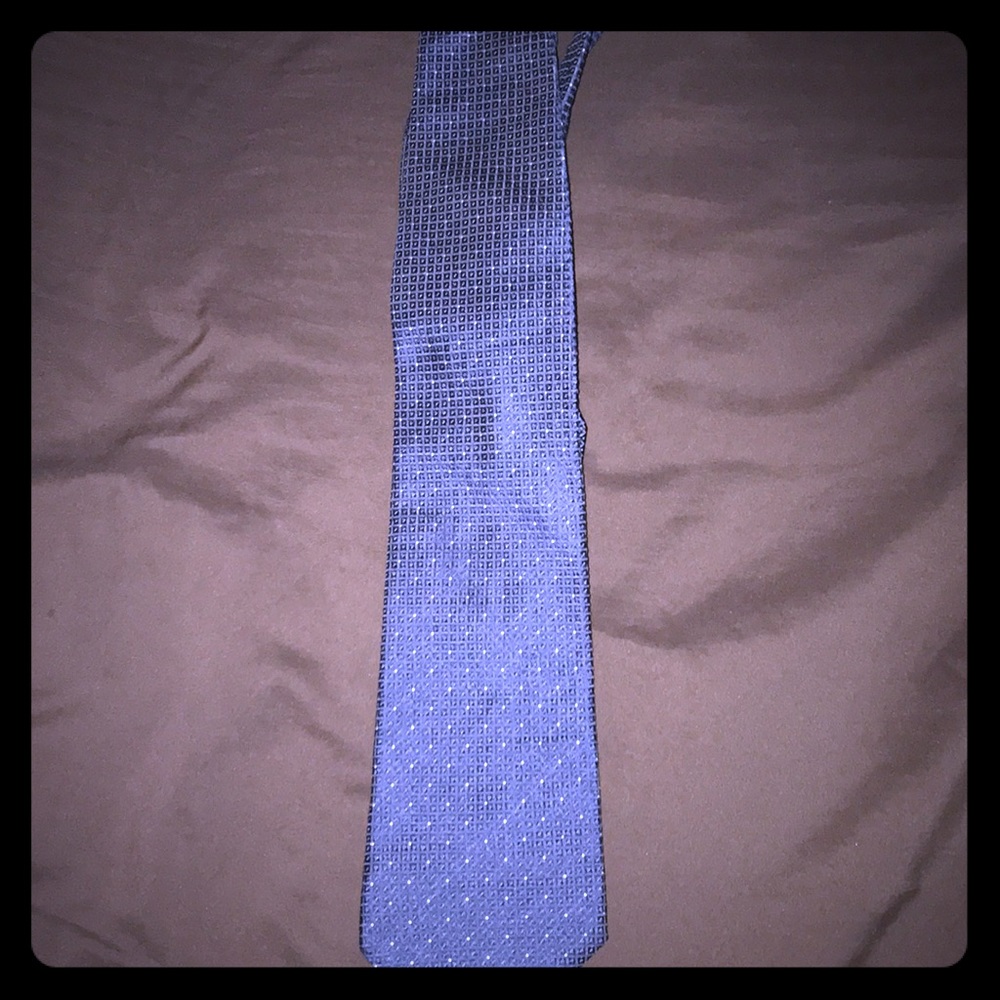 Silk tie